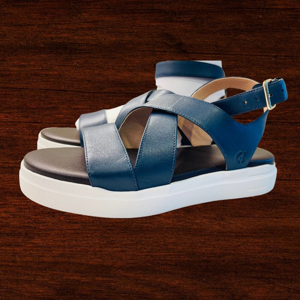 Cole Haan womens Grandpro Rally Castine Sandle Size 6 Blue With White Sole - Picture 2 of 10